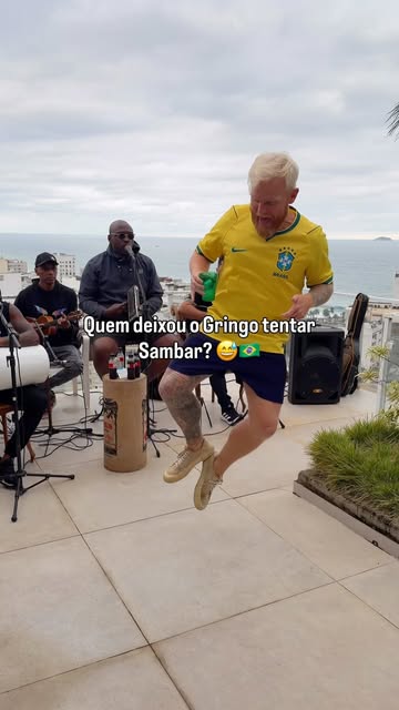Another lesson in Brazilian dance steps